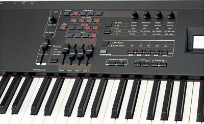Yamaha S90XS